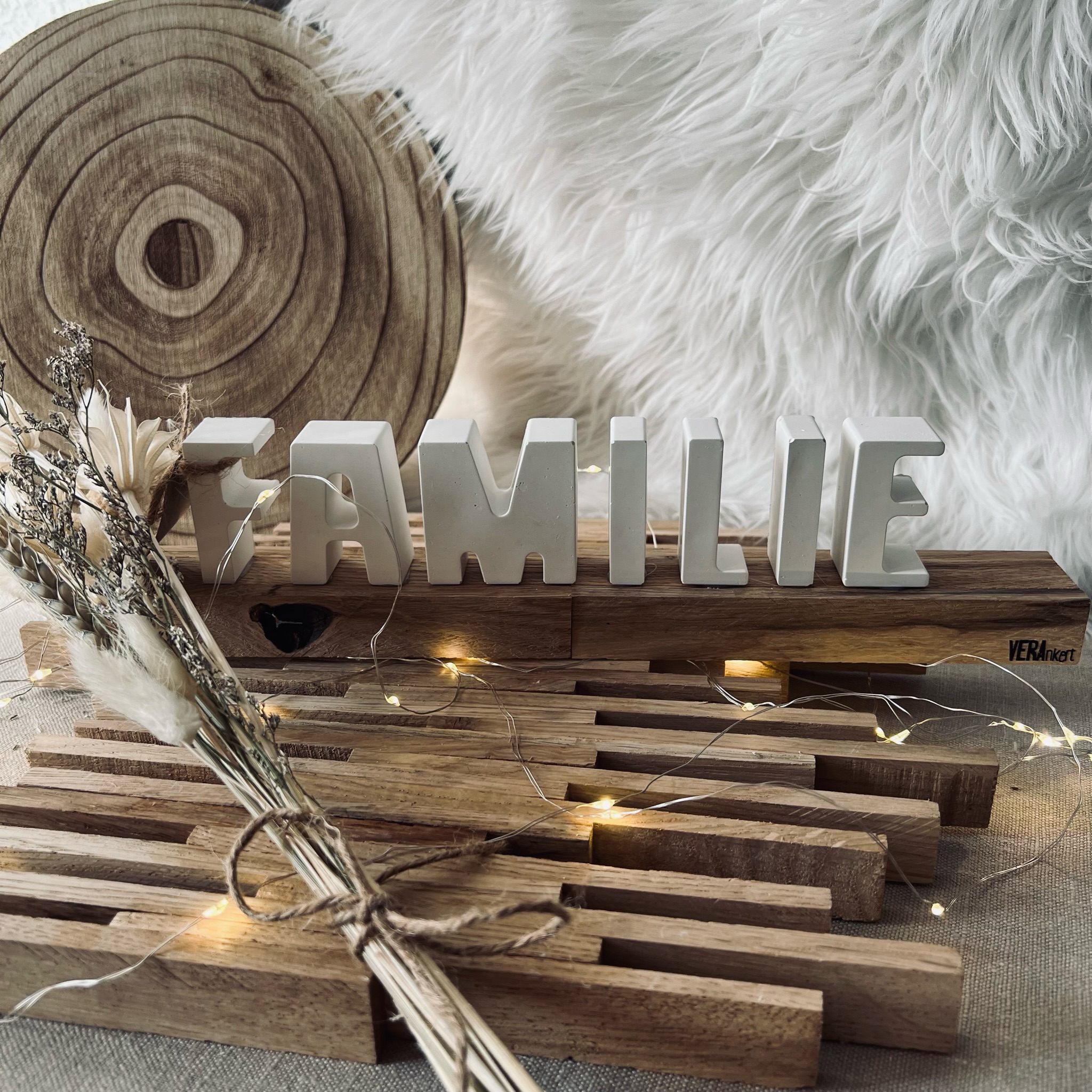 Gipsaufsteller "FAMILIE" Gipsaufsteller "FAMILIE"
